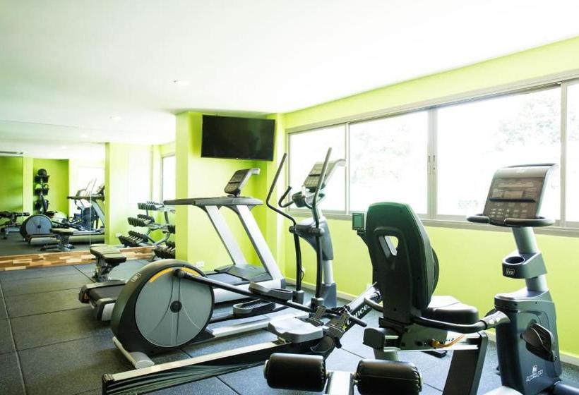 فندق Nautilus Samui  & Spa