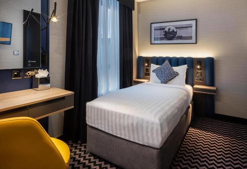 Fotos del hotel Academy Plaza:  2
