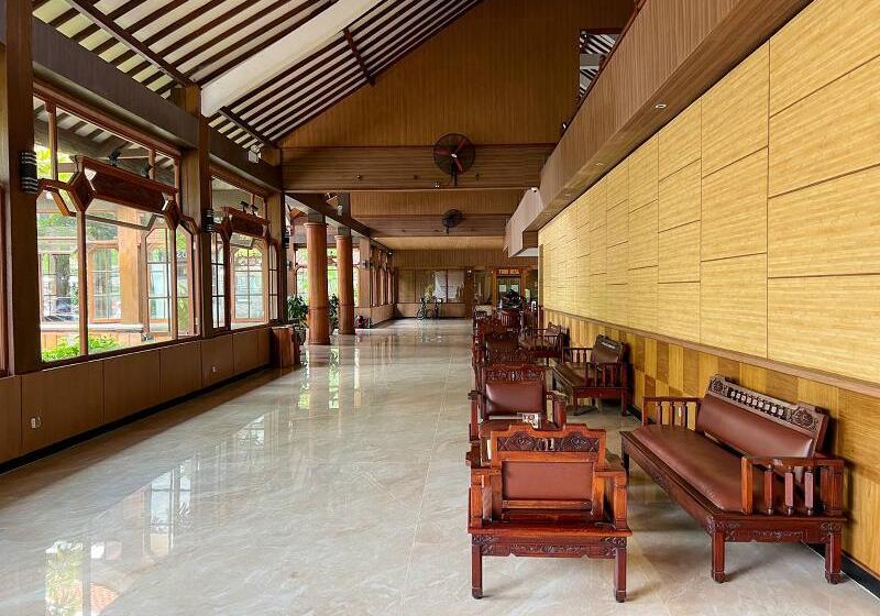 Fotos del hotel Grand Istana Rama:  27