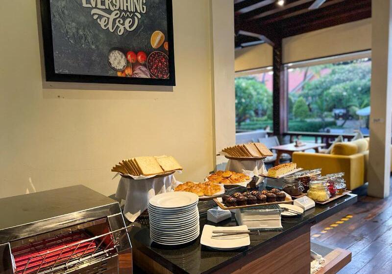 Fotos del hotel Grand Istana Rama:  32