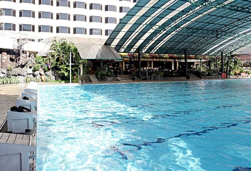 Fotos del hotel Horison Bandung:  15