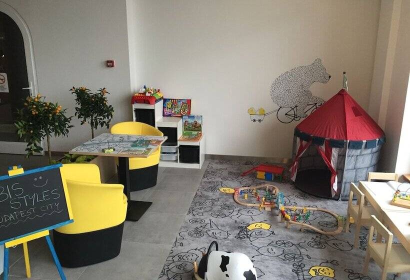 Fotos del hotel Ibis Styles Budapest City:  12