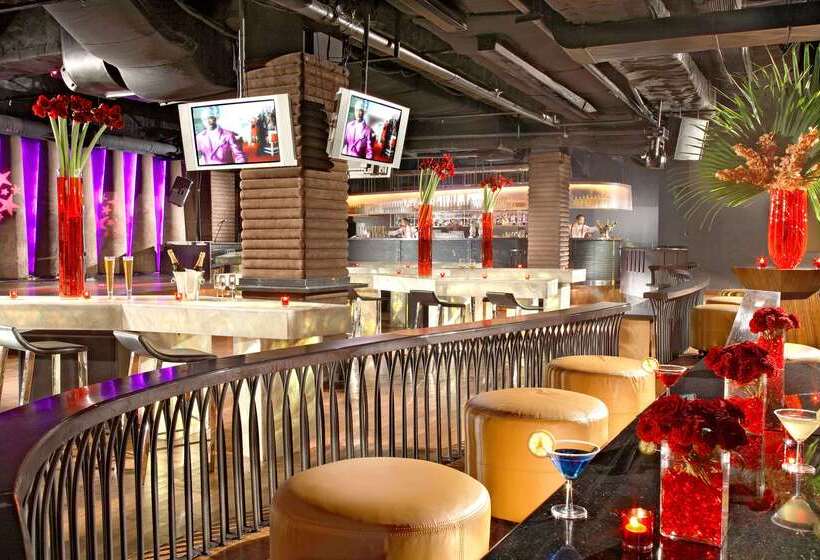 هتل Mulia Senayan, Jakarta