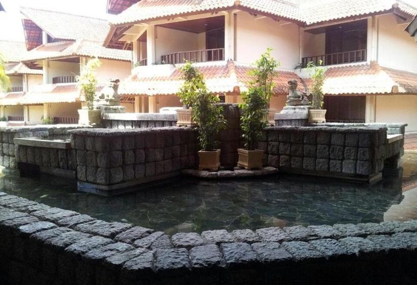 هتل Pusako Bukittinggi