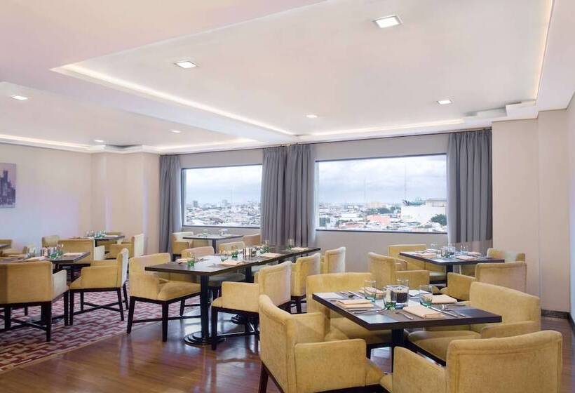 هتل Radisson Medan