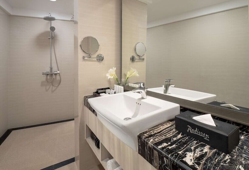 هتل Radisson Medan