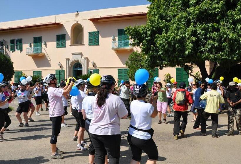 בית מלון כפרי Ramgarh Lodge, Jaipur – Ihcl Seleqtions