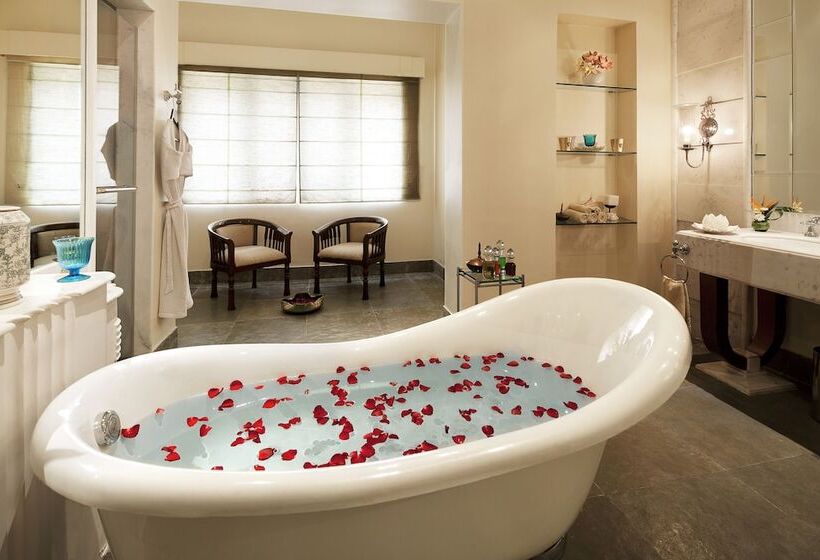 בית מלון כפרי Ramgarh Lodge, Jaipur – Ihcl Seleqtions