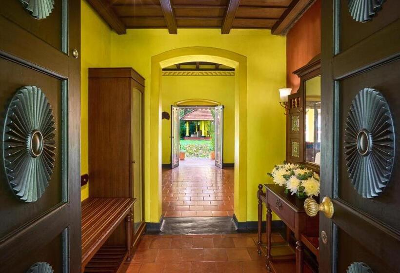 فندق Taj Kumarakom Resort And Spa Kerala