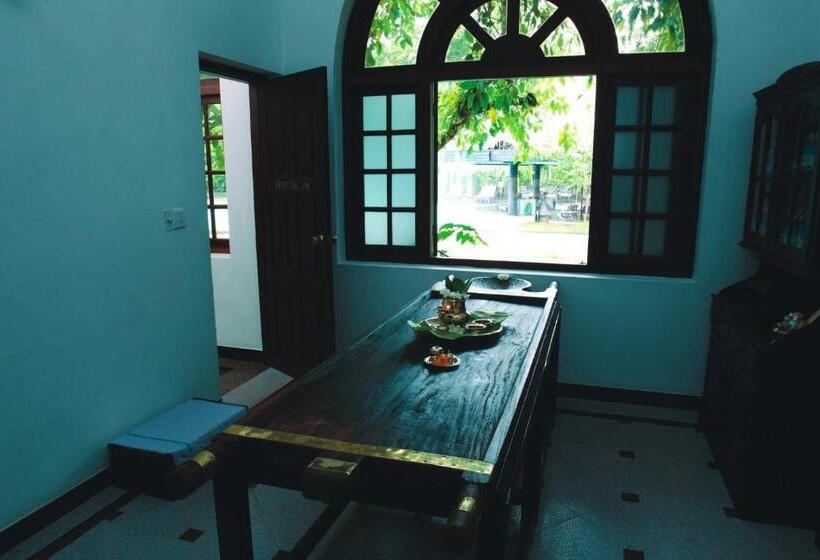 فندق Taj Kumarakom Resort And Spa Kerala