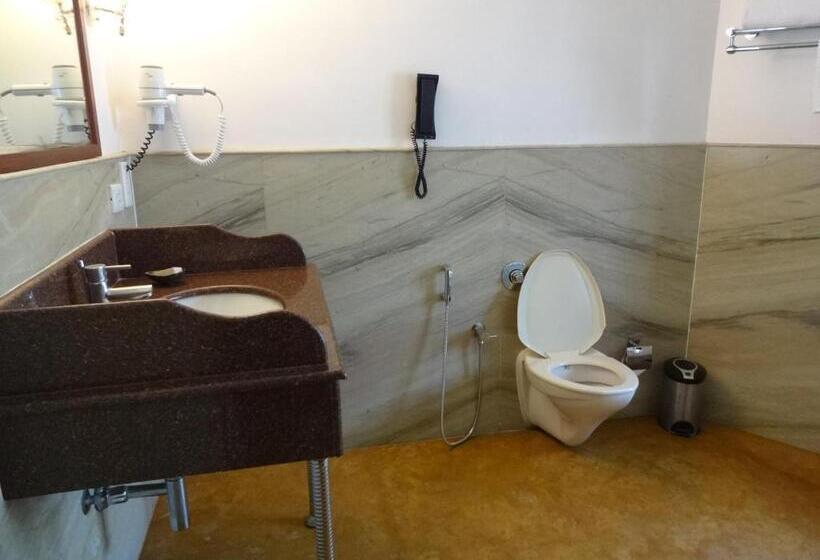 فندق Taj Kumarakom Resort And Spa Kerala