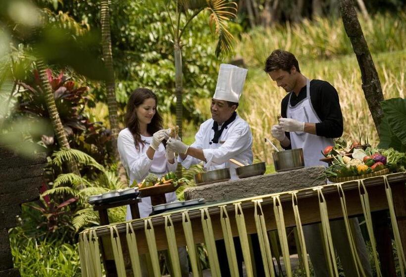 استراحتگاه Kamandalu Ubud