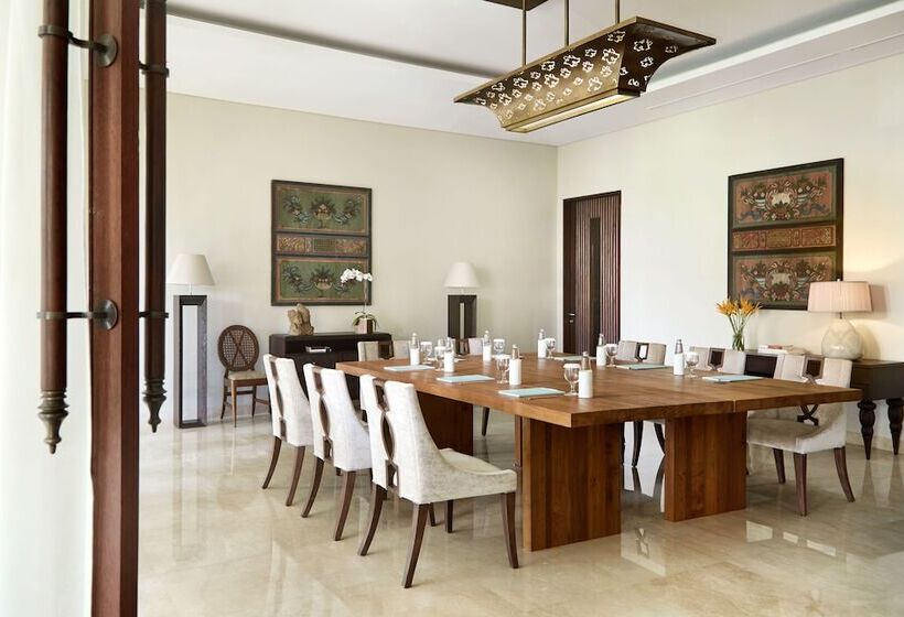 استراحتگاه Kamandalu Ubud