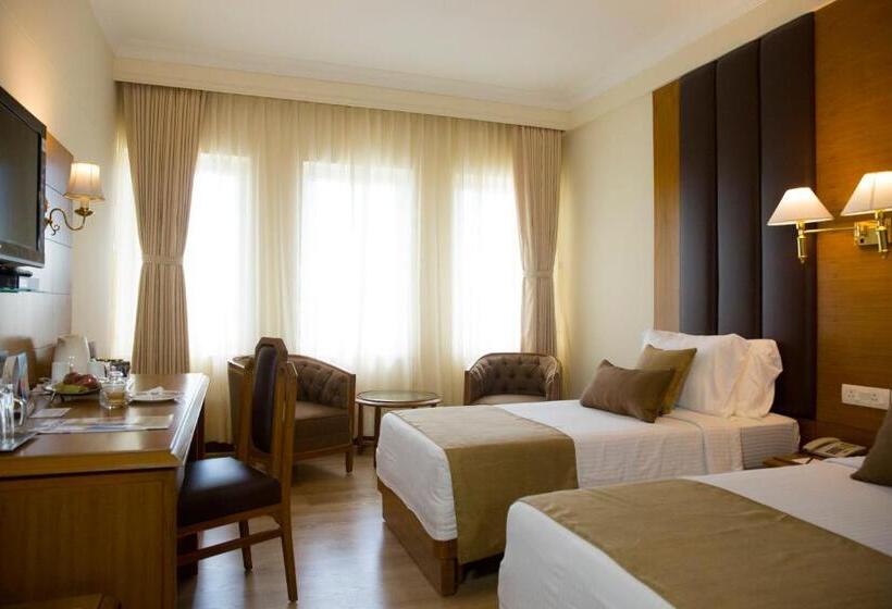 Fotos del hotel The Peerless Inn Kolkata:  4