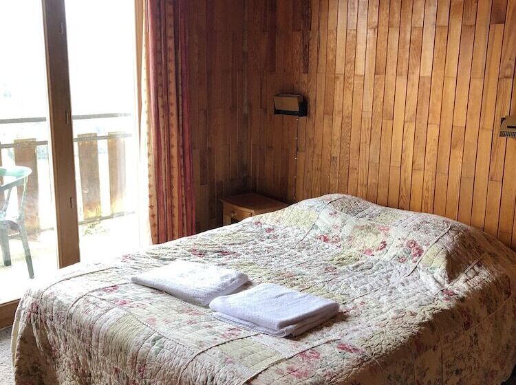 هتل Hôtel La Bergerie