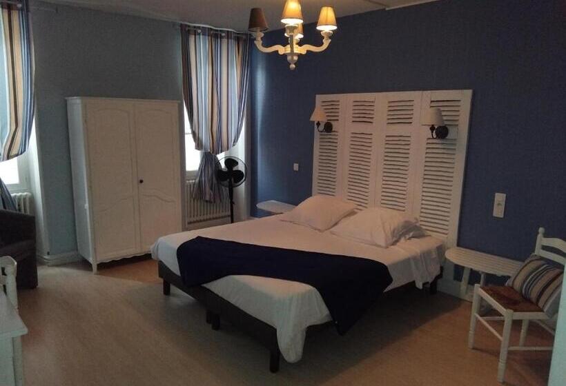 هتل Hôtel Les Thermes