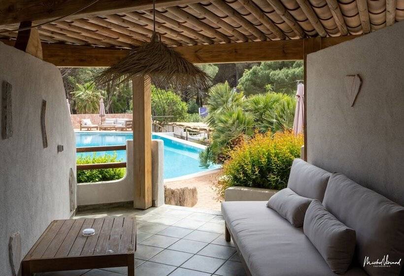 هتل Hôtel Palombaggia
