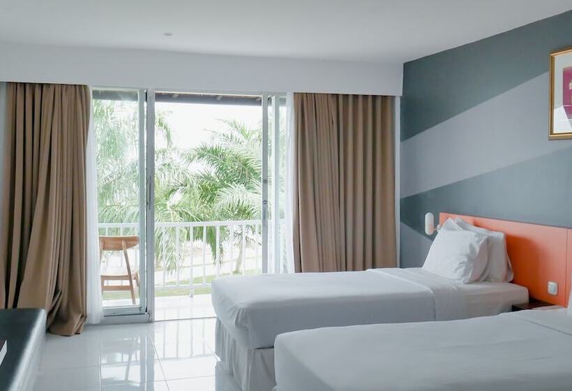 בית מלון כפרי Grand Elty Krakatoa