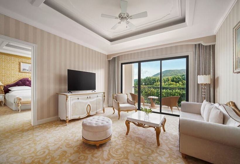 هتل Nha Trang Marriott Resort & Spa, Hon Tre Island
