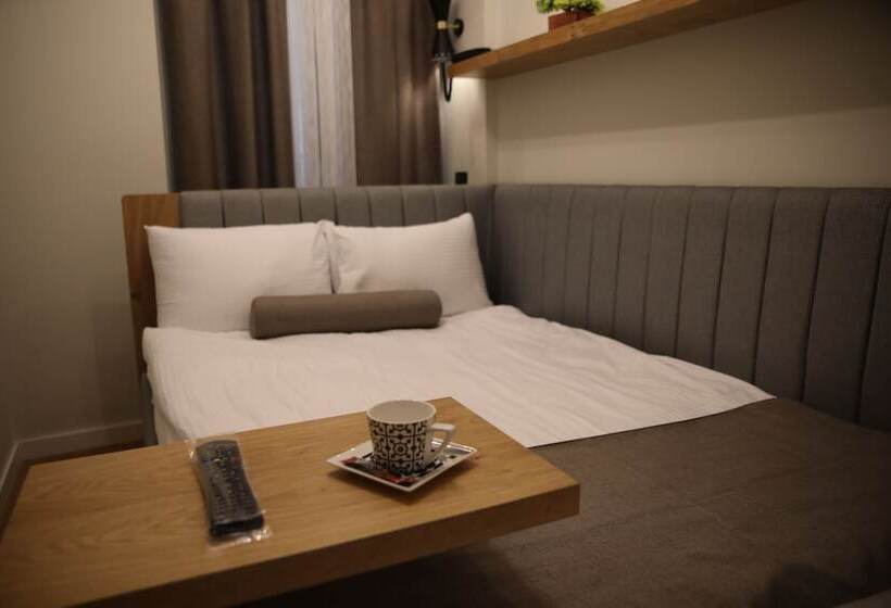 هتل Roomers Nisantasi