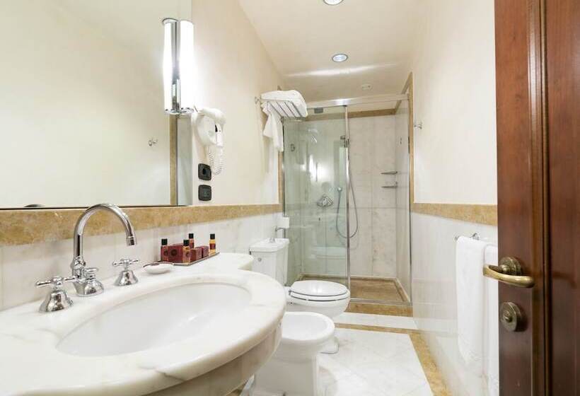 هتل Albergo Delle Notarie