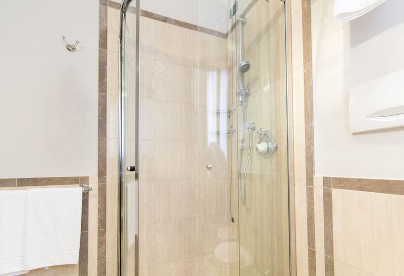 هتل Albergo Delle Notarie