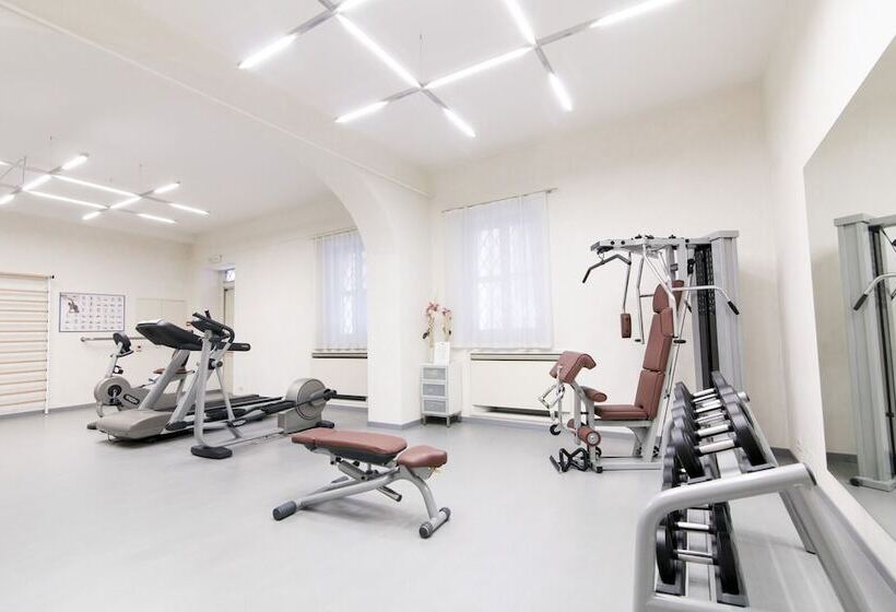 هتل Albergo Delle Notarie