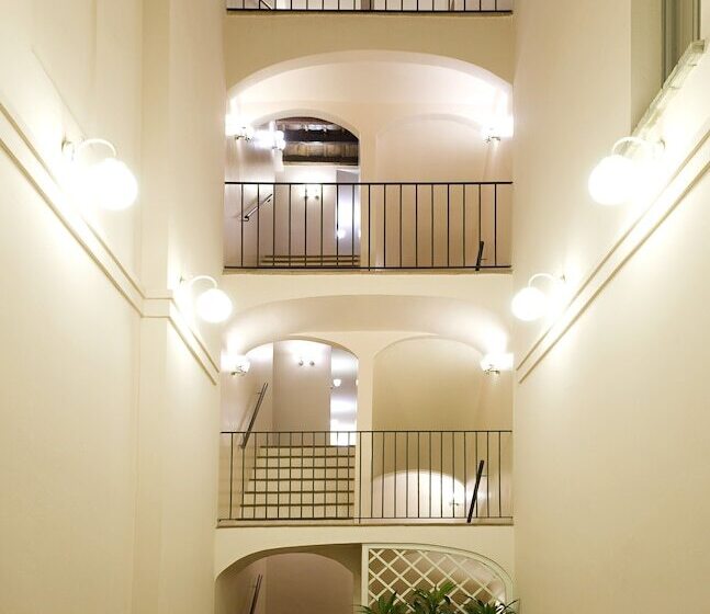 هتل Albergo Delle Notarie