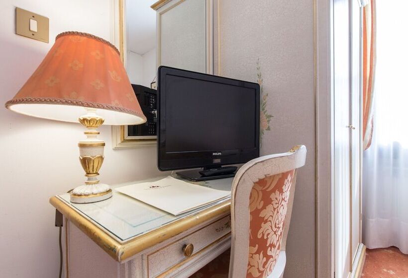 Fotos del hotel Ambassador Tre Rose:  32