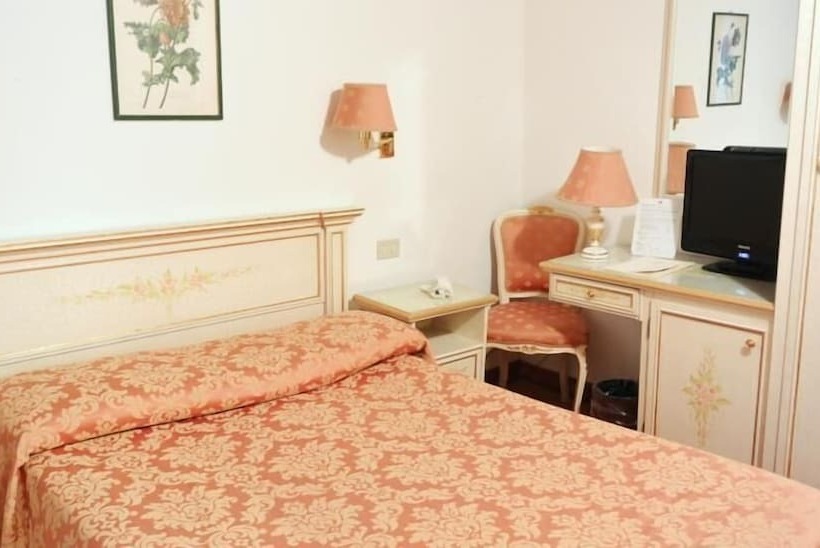 Fotos del hotel Ambassador Tre Rose:  6