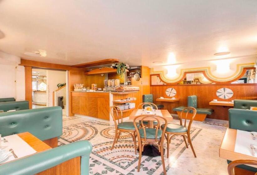 Fotos del hotel Antica Casa Carettoni:  6