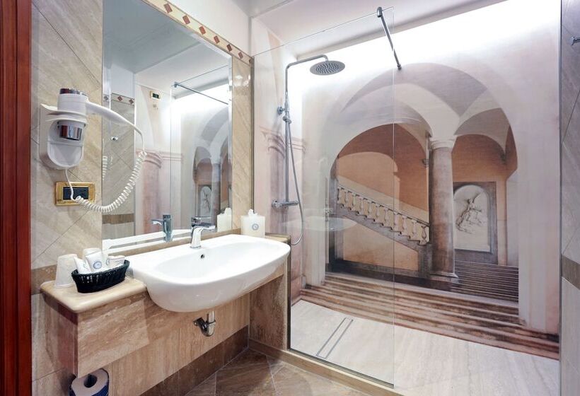 Fotos del hotel Barberini:  5