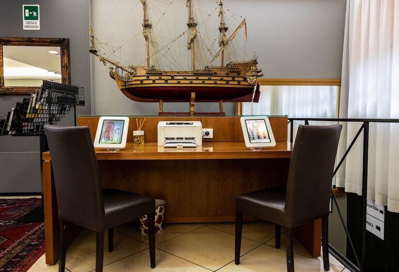 Fotos del hotel Berlino:  18