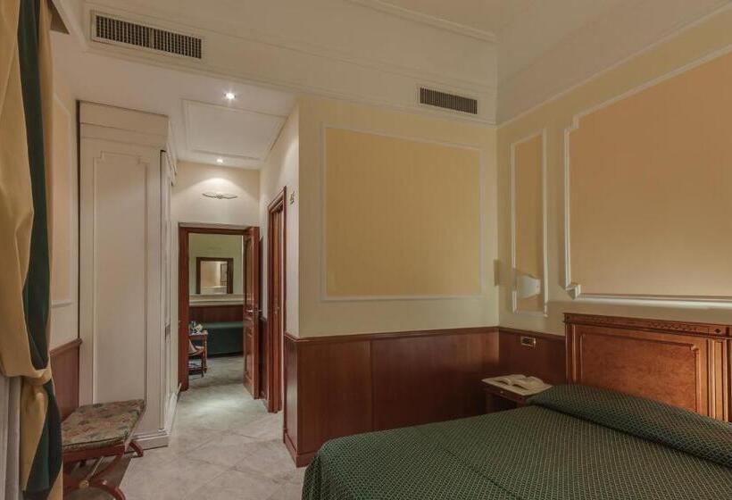 Fotos del hotel Borromeo:  17