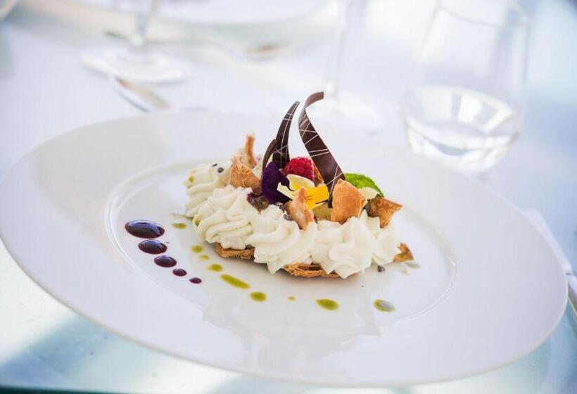 هتل Caravelle Thalasso & Wellness