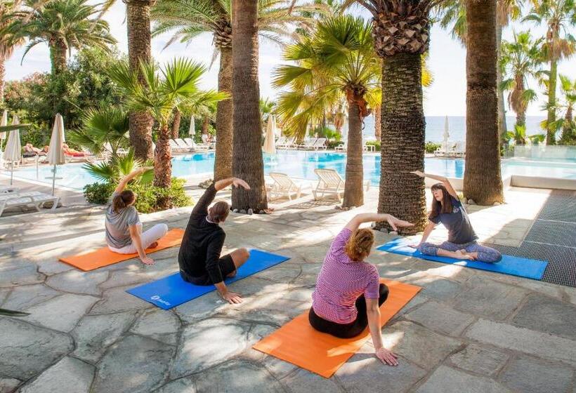 هتل Caravelle Thalasso & Wellness
