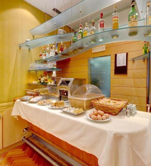 Fotos del hotel Corot:  5