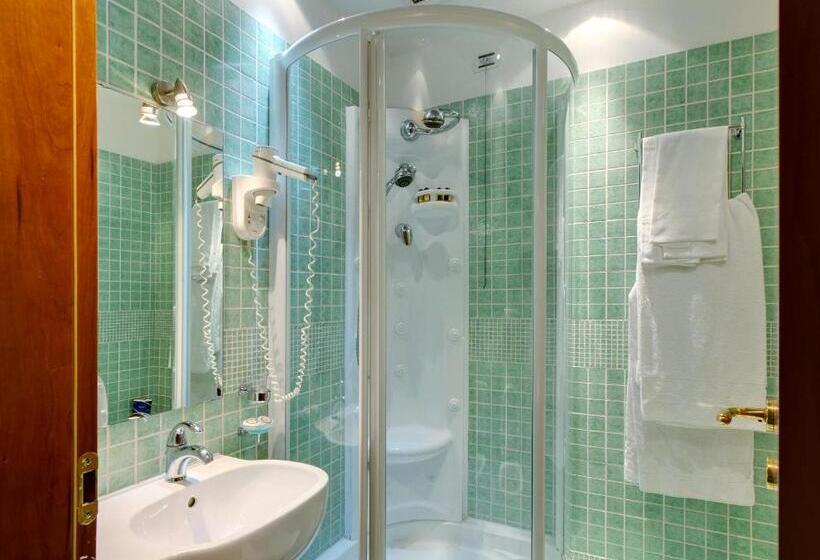 Fotos del hotel Corot:  19