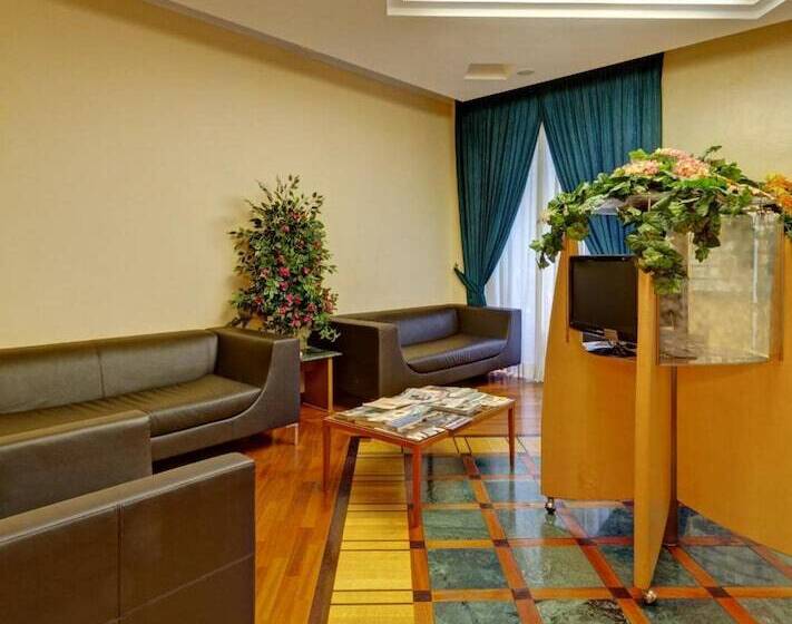 Fotos del hotel Corot:  40