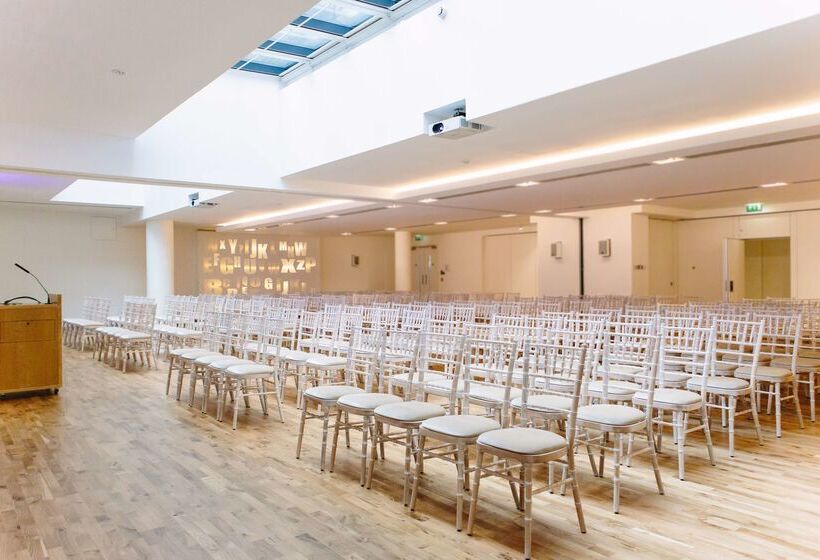 Fotos del hotel The Morrison Dublin  A Doubletree By Hilton:  16