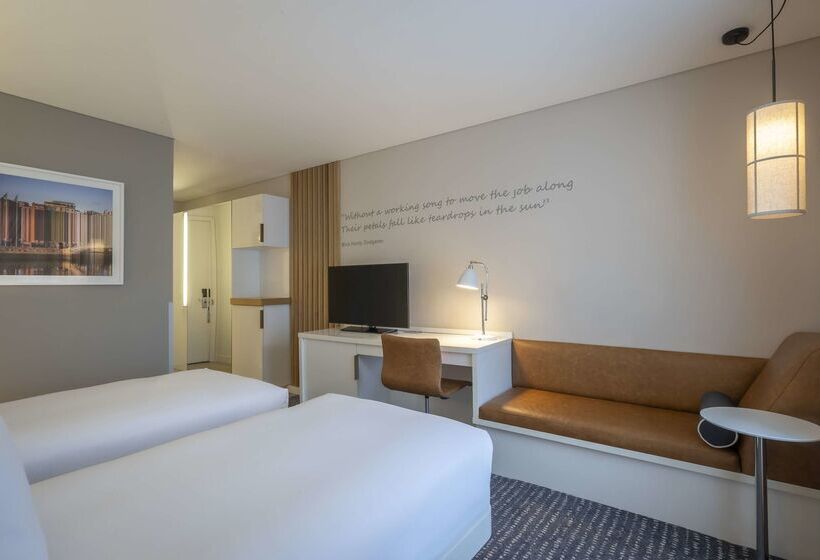 Fotos del hotel The Morrison Dublin  A Doubletree By Hilton:  104