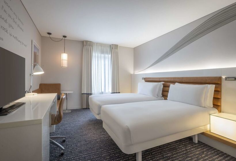 Fotos del hotel The Morrison Dublin  A Doubletree By Hilton:  82