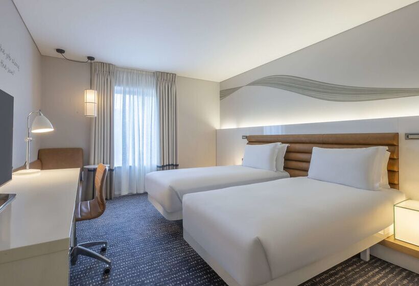Fotos del hotel The Morrison Dublin  A Doubletree By Hilton:  103