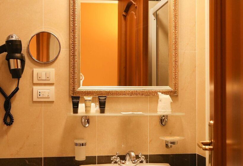 Fotos del hotel Worldhotel Casati 18:  45