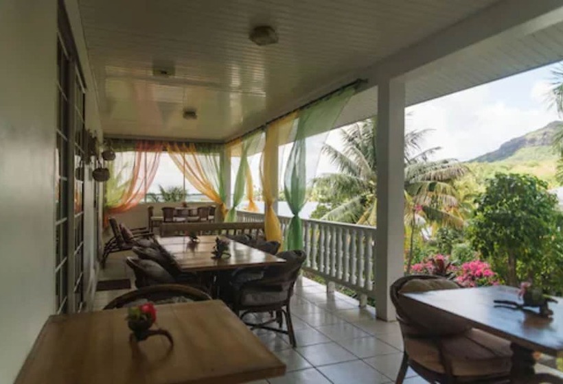 هتل Bora Vaite Lodge