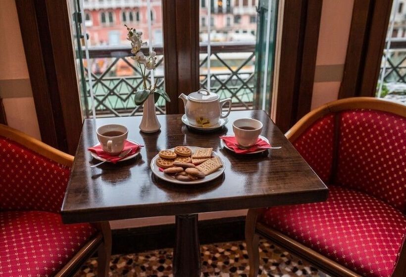 Fotos del hotel Antica Locanda Sturion Residenza D Epoca:  45