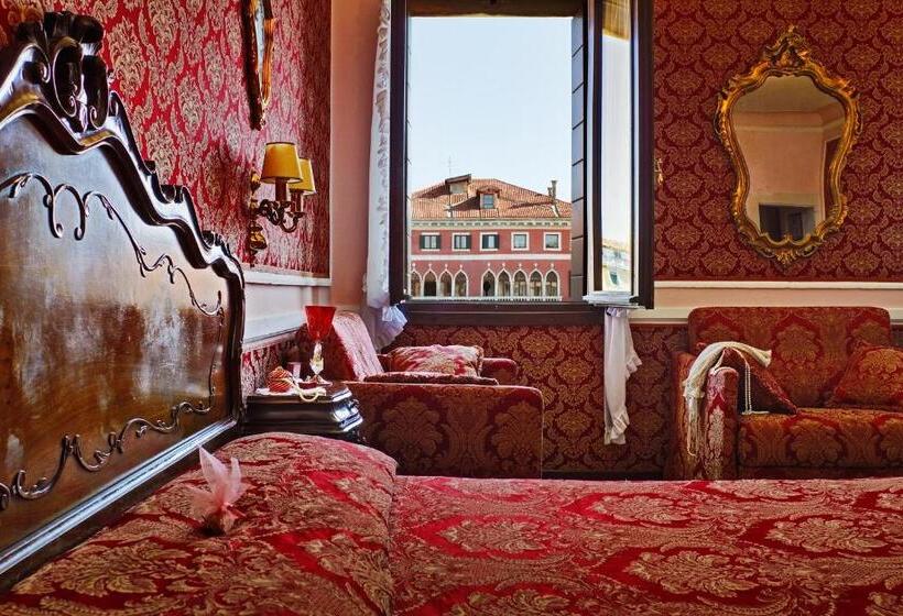 Fotos del hotel Antica Locanda Sturion Residenza D Epoca:  58