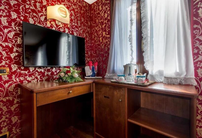 Fotos del hotel Antica Locanda Sturion Residenza D Epoca:  28