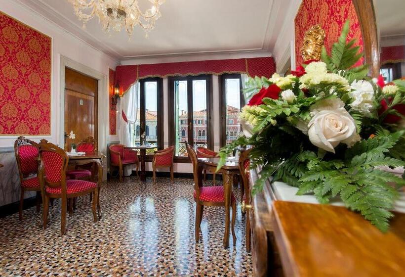 Fotos del hotel Antica Locanda Sturion Residenza D Epoca:  54