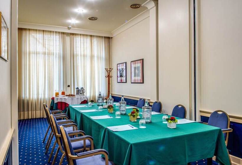 Fotos del hotel Auriga:  11